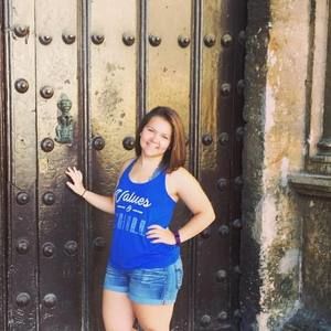 Meet your Posher, Ashlee